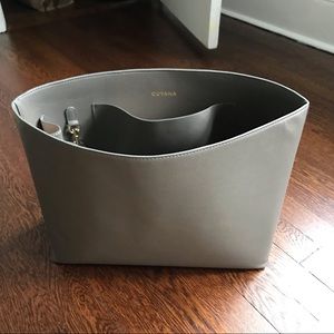 Cuyana standard tote bag insert